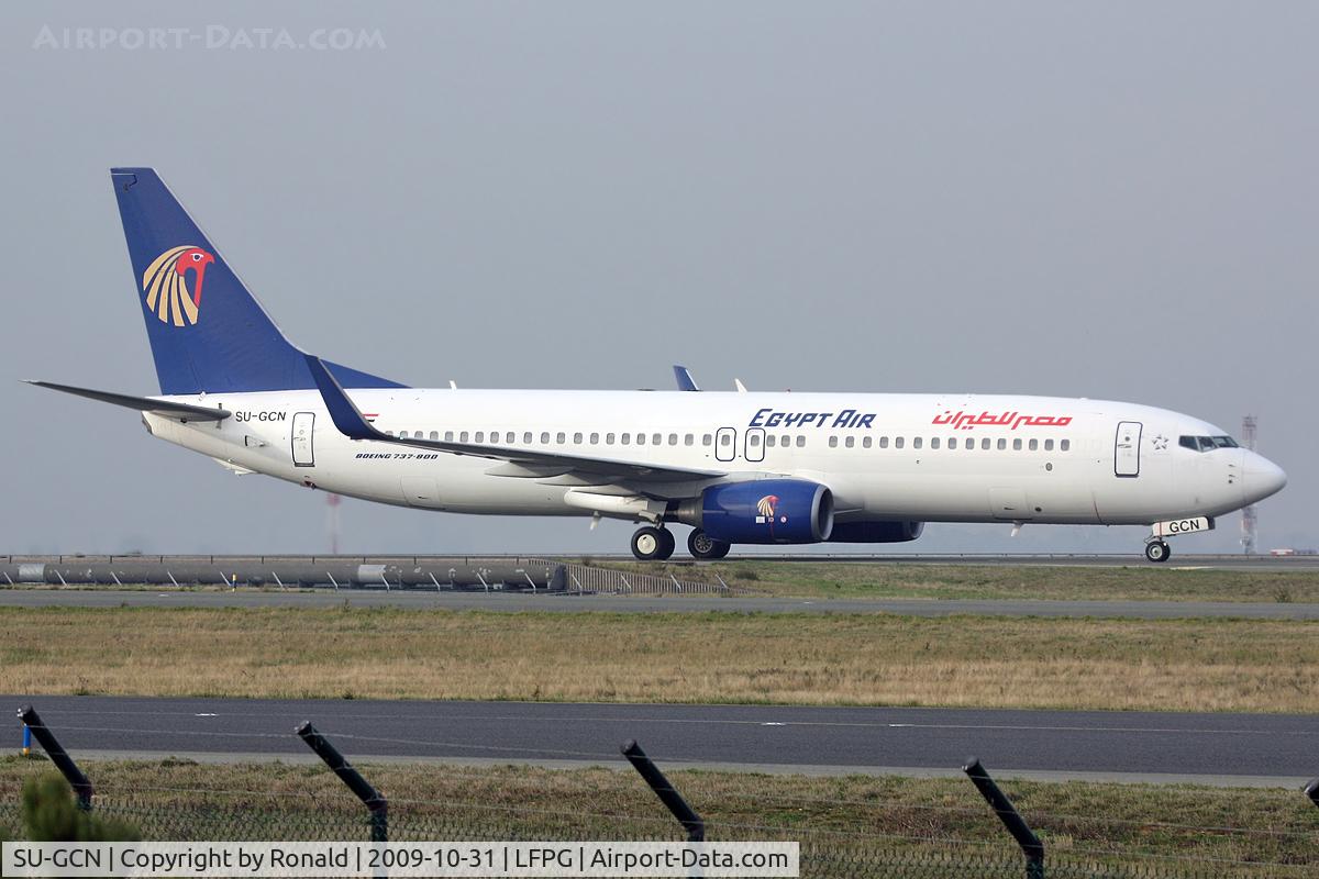 SU-GCN, 2006 Boeing 737-866 C/N 35559, at cdg
