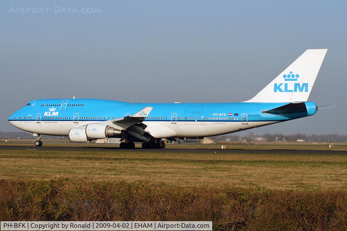 PH-BFK, 1991 Boeing 747-406BC C/N 25087, at spl