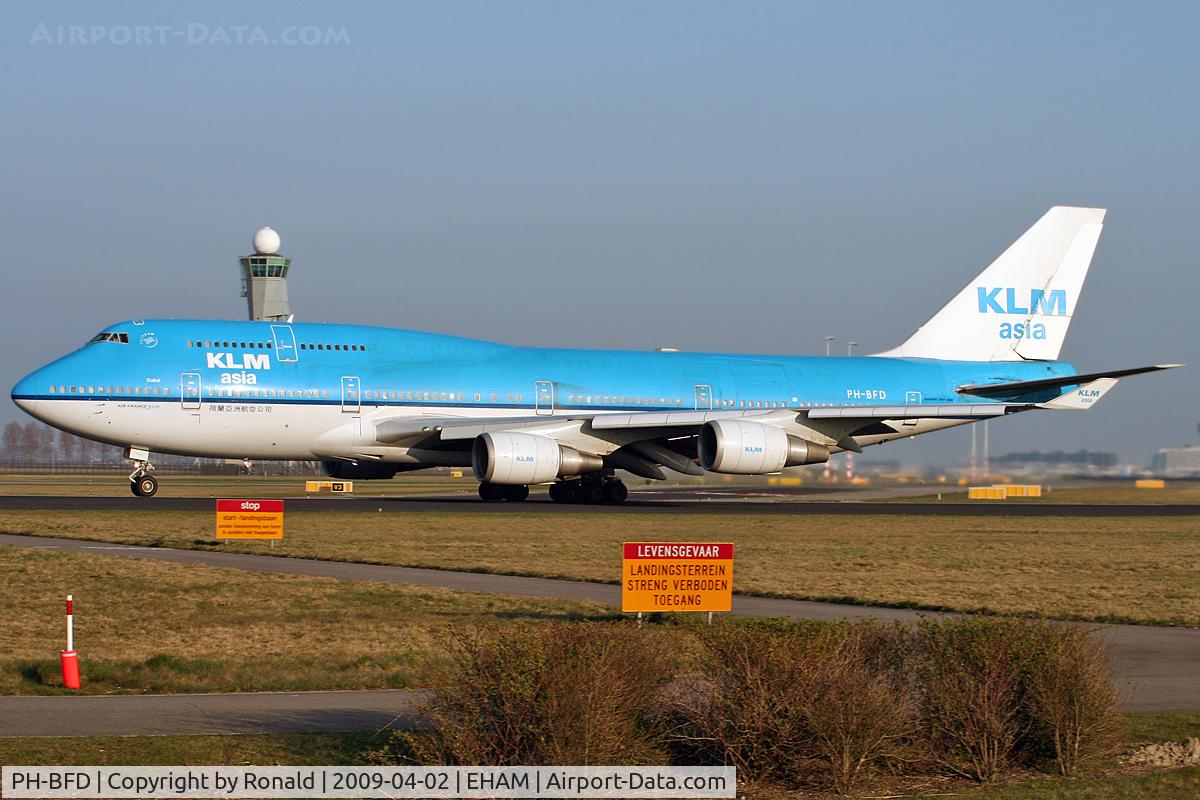 PH-BFD, 1989 Boeing 747-406BC C/N 24001, at spl