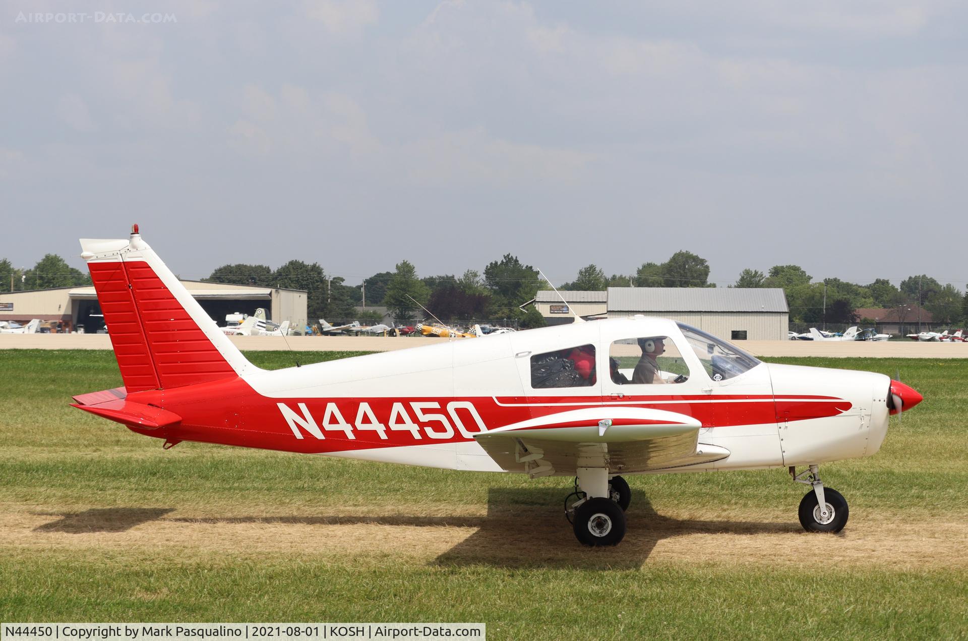N44450, 1974 Piper PA-28-140 Cherokee Cruiser C/N 28-7425412, Piper PA-28-140
