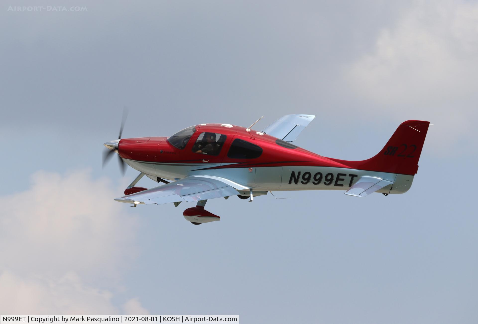 N999ET, 2003 Cirrus SR22 C/N 0476, Cirrus SR22