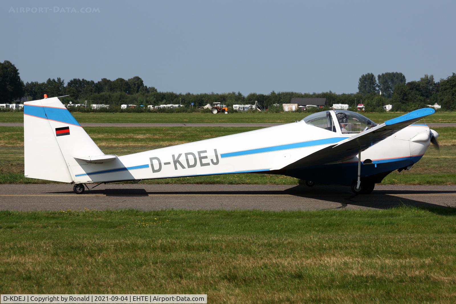 D-KDEJ, Scheibe SF.25C Falke C/N 44177, at teuge