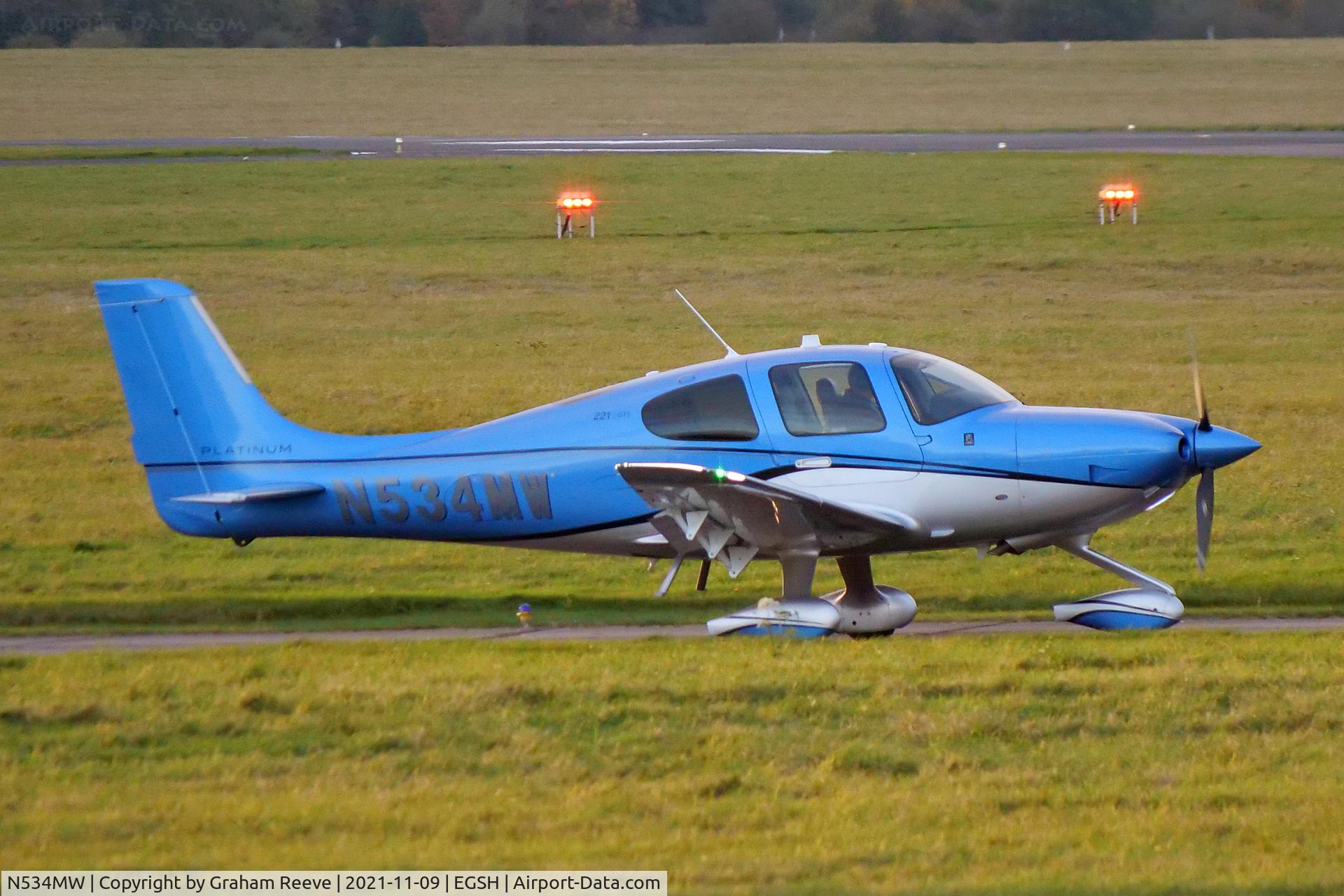 N534MW, 2017 Cirrus SR-22T C/N 1534, Departing from Norwich.