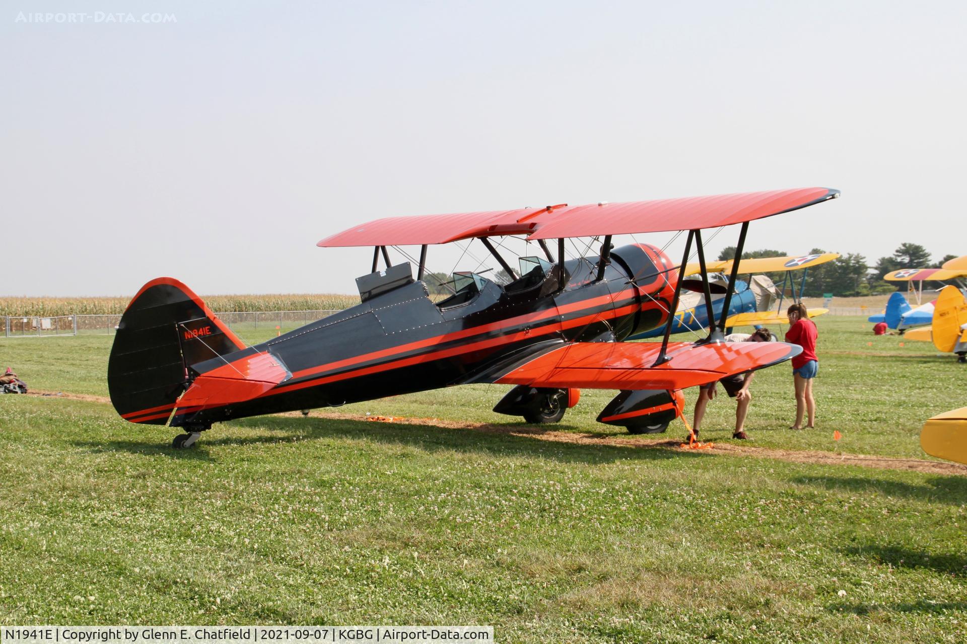 N1941E, 1942 Boeing A75L300 C/N 75-5975, At the Stearman fly-in
