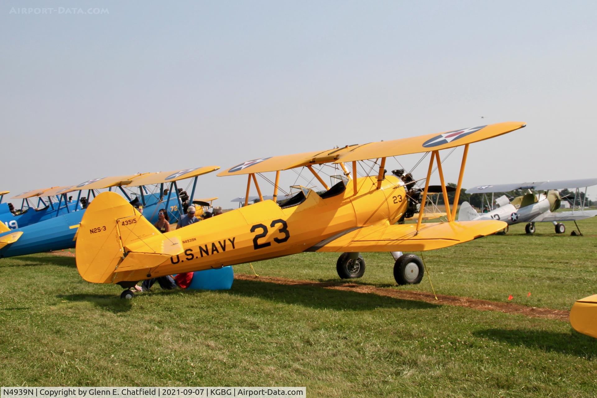 N4939N, Boeing E75 C/N 75-5210, At the Stearman fly-in