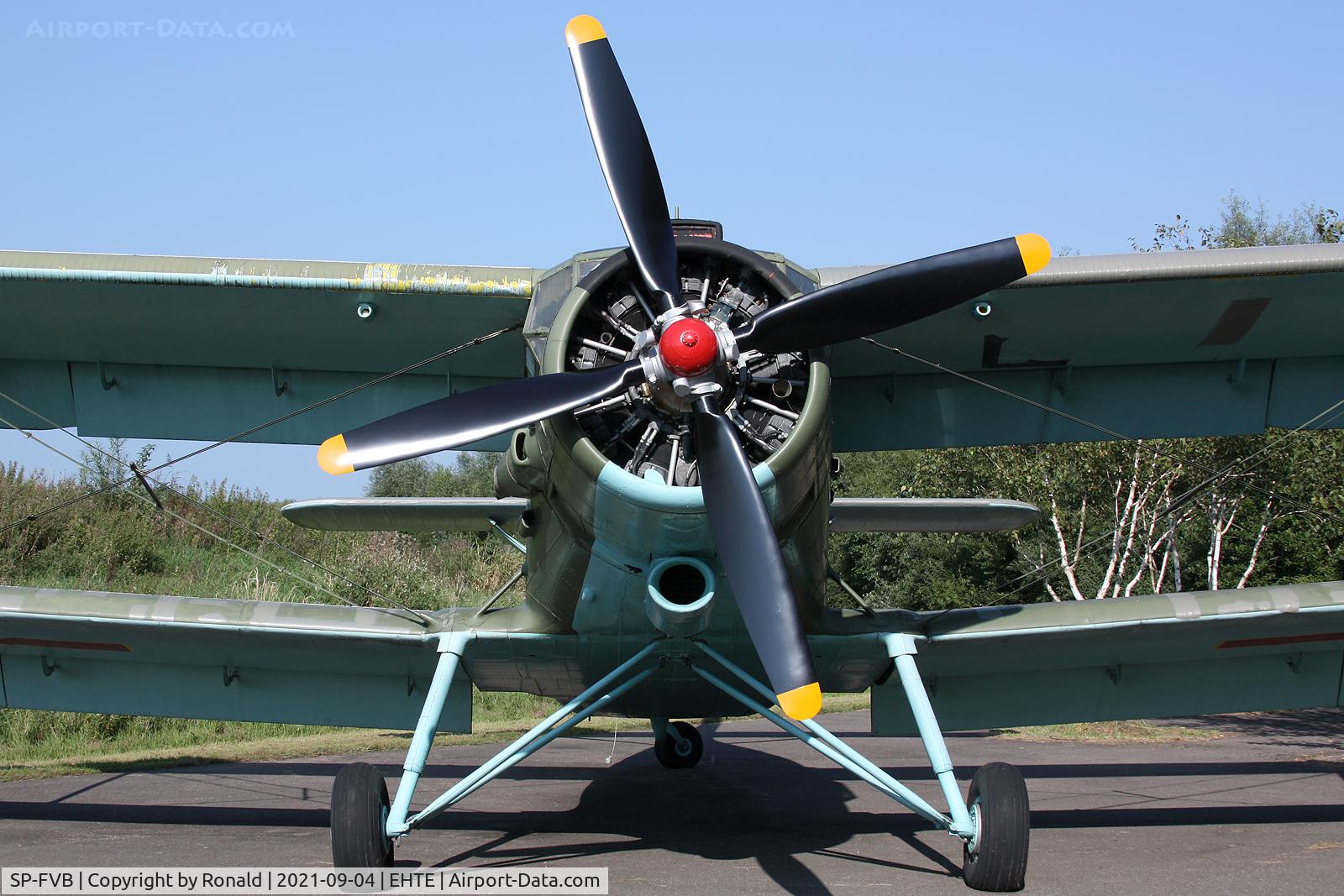 SP-FVB, Antonov An-2 C/N 1G21407, at teuge