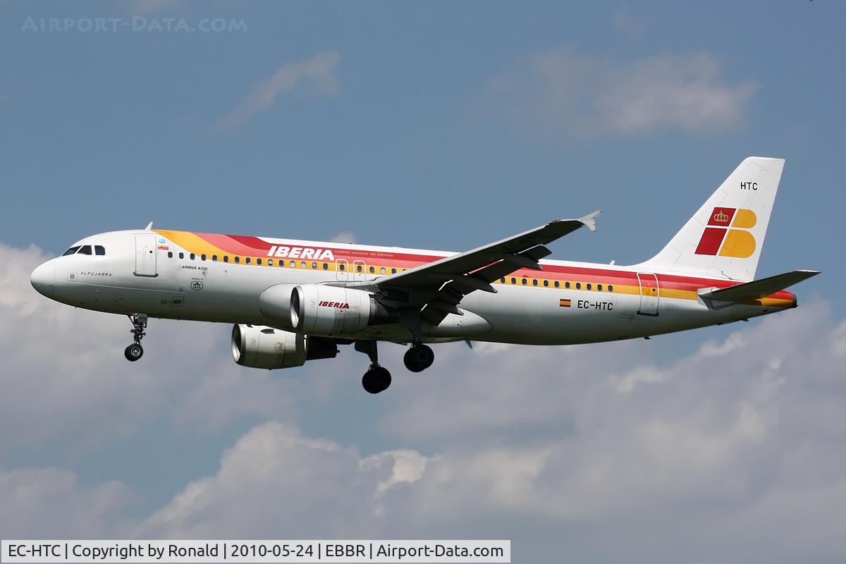 EC-HTC, 2001 Airbus A320-214 C/N 1540, at bru