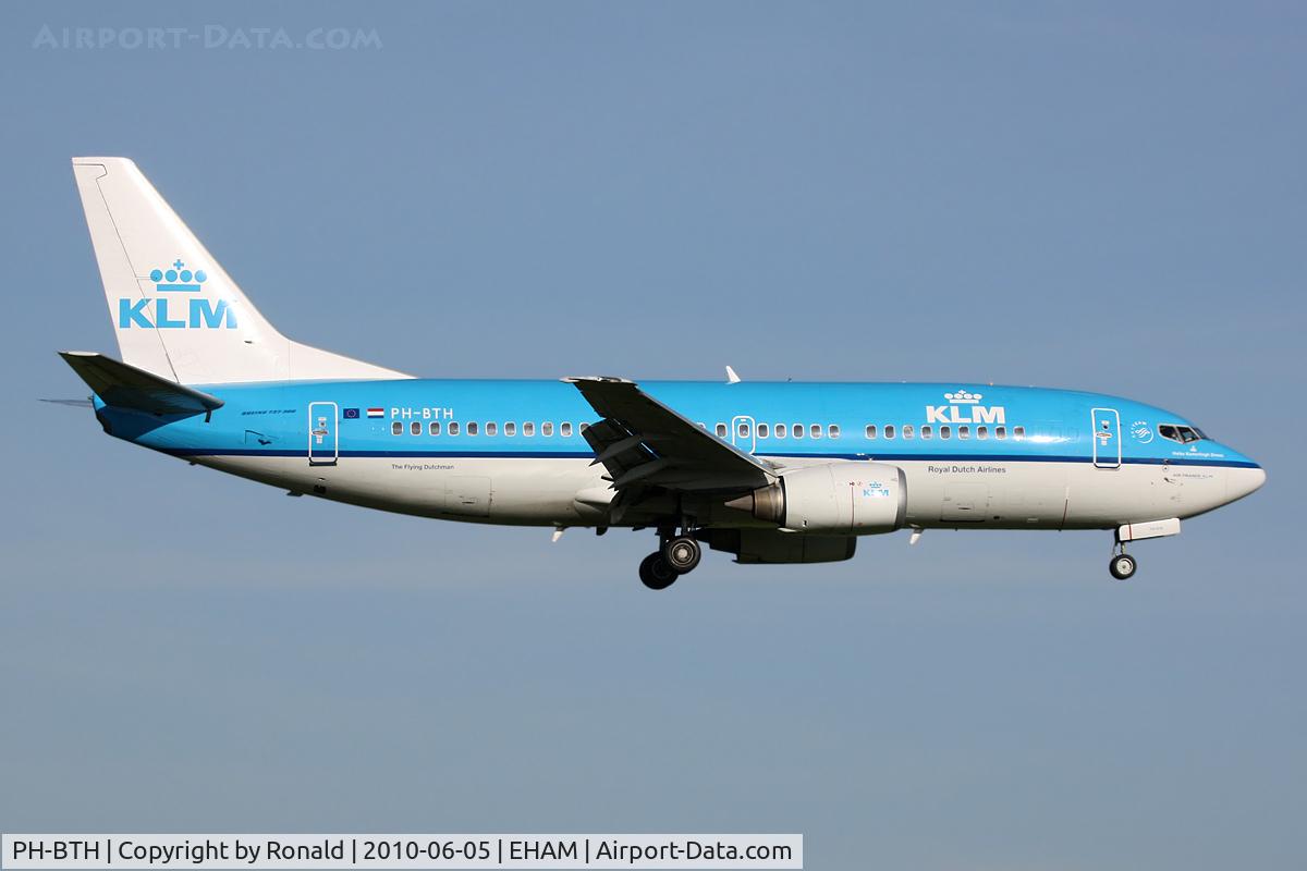 PH-BTH, 1997 Boeing 737-306 C/N 28719, at spl