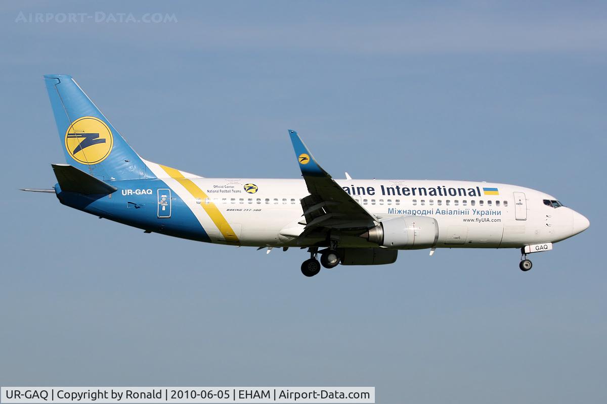 UR-GAQ, 1997 Boeing 737-33R C/N 28869, at spl