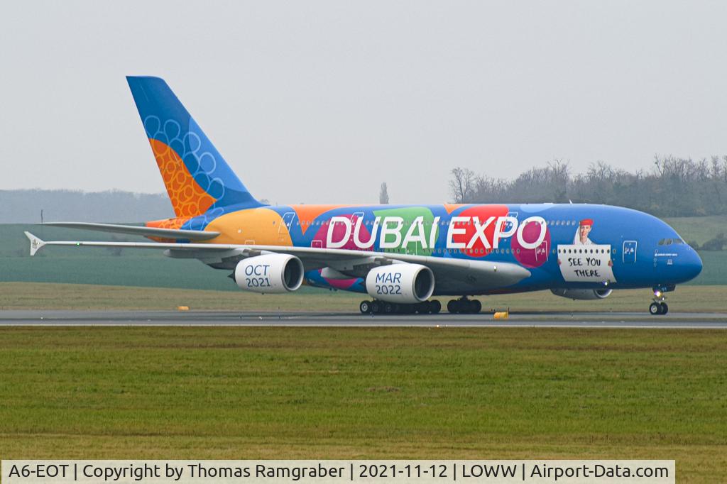 A6-EOT, 2015 Airbus A380-861 C/N 204, Emirates Airbus A380 