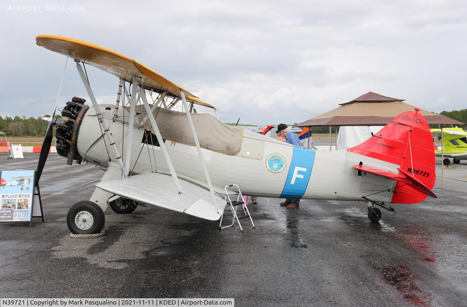 N39721, 1942 Waco UPF-7 C/N 5854, Waco UPF-7