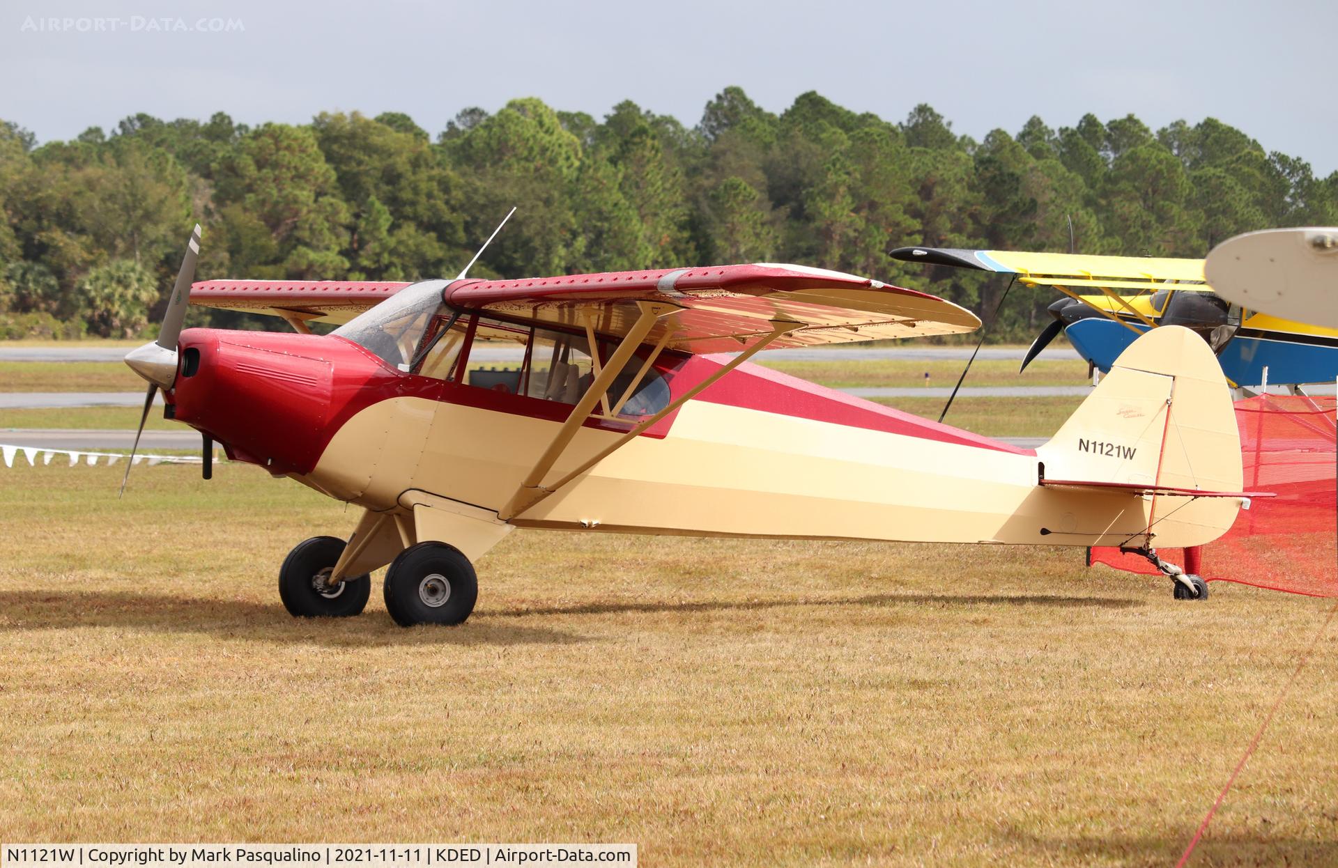 N1121W, 1947 Piper PA-12 Super Cruiser C/N 12-2429, Piper PA-12