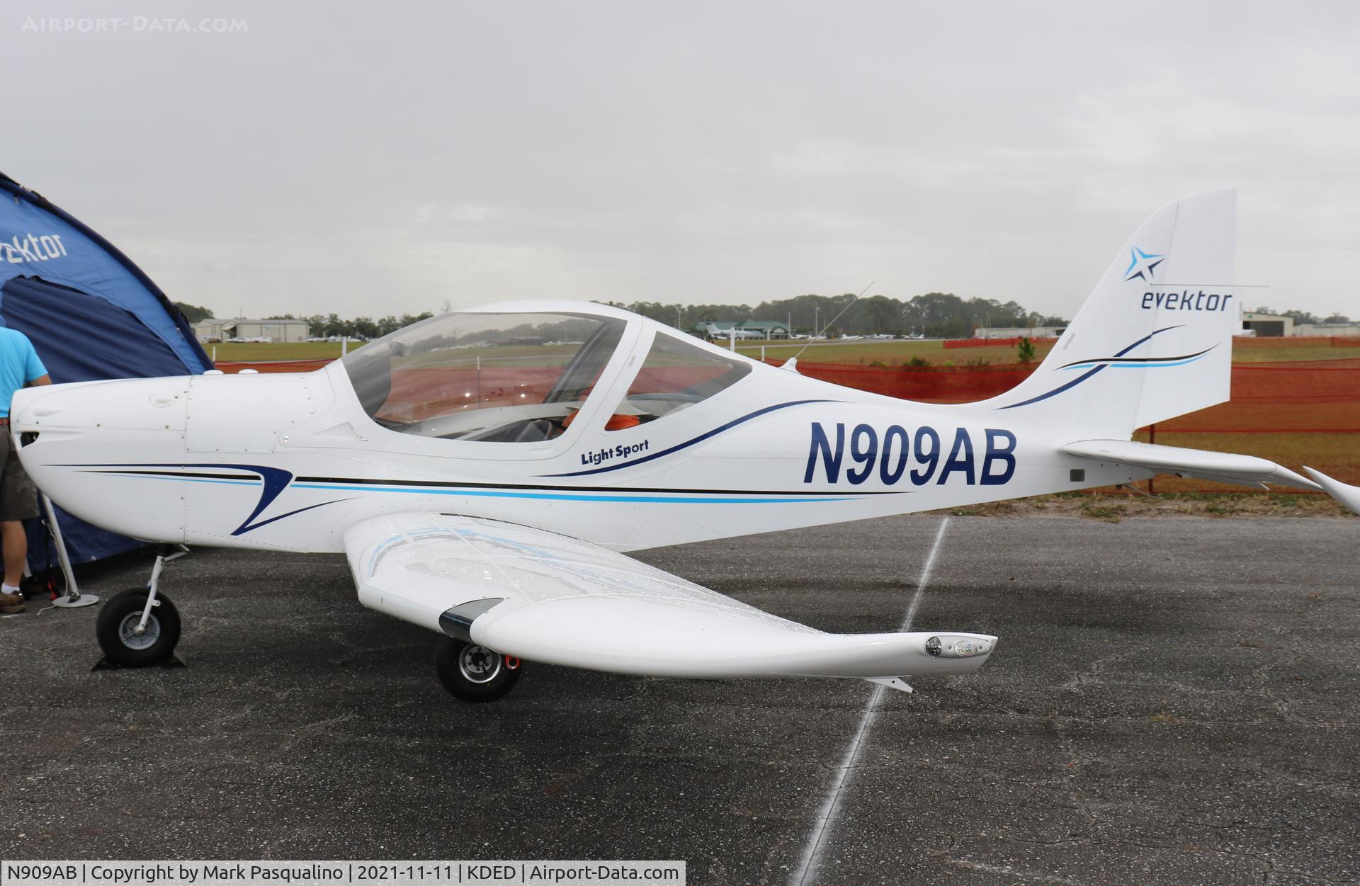 N909AB, 2013 Evektor-Aerotechnik Harmony LSA C/N 2013-1614, Harmony LSA