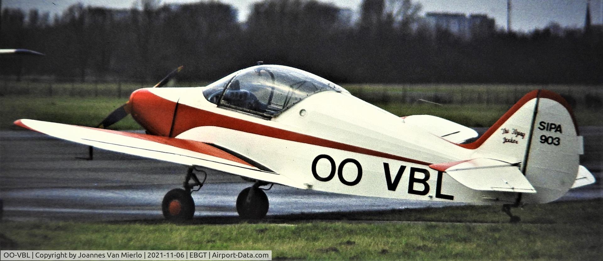 OO-VBL, 1951 SIPA 903 C/N 77, Slide scan