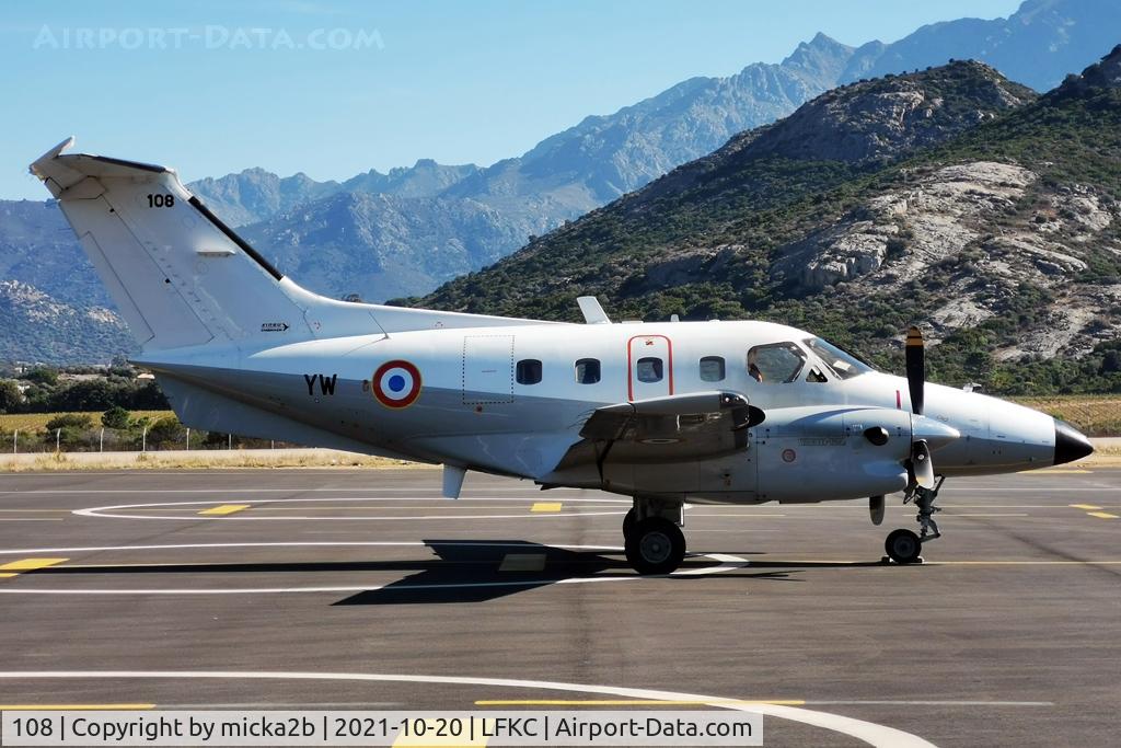 108, Embraer EMB-121AA Xingu C/N 121108, Parked
