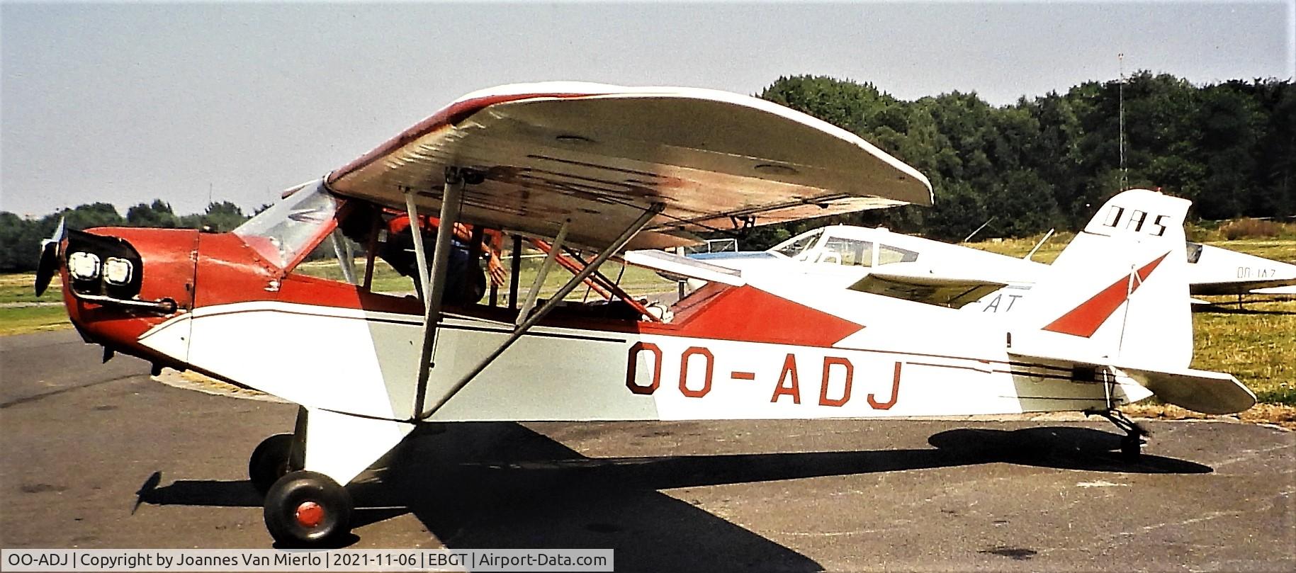 OO-ADJ, 1944 Piper L-4H Grasshopper (J3C-65D) C/N 12193, Slide scan