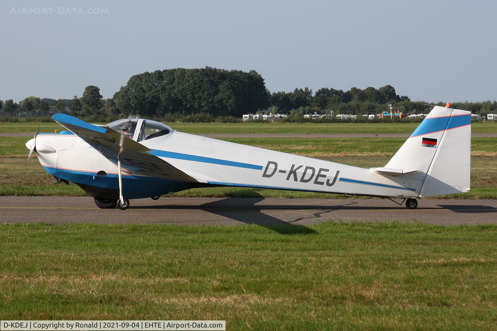 D-KDEJ, Scheibe SF.25C Falke C/N 44177, at teuge