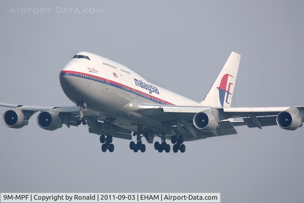 9M-MPF, 1994 Boeing 747-4H6 C/N 27043, at spl
