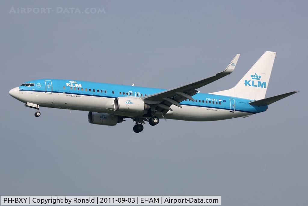 PH-BXY, 2008 Boeing 737-8K2 C/N 30372, at spl