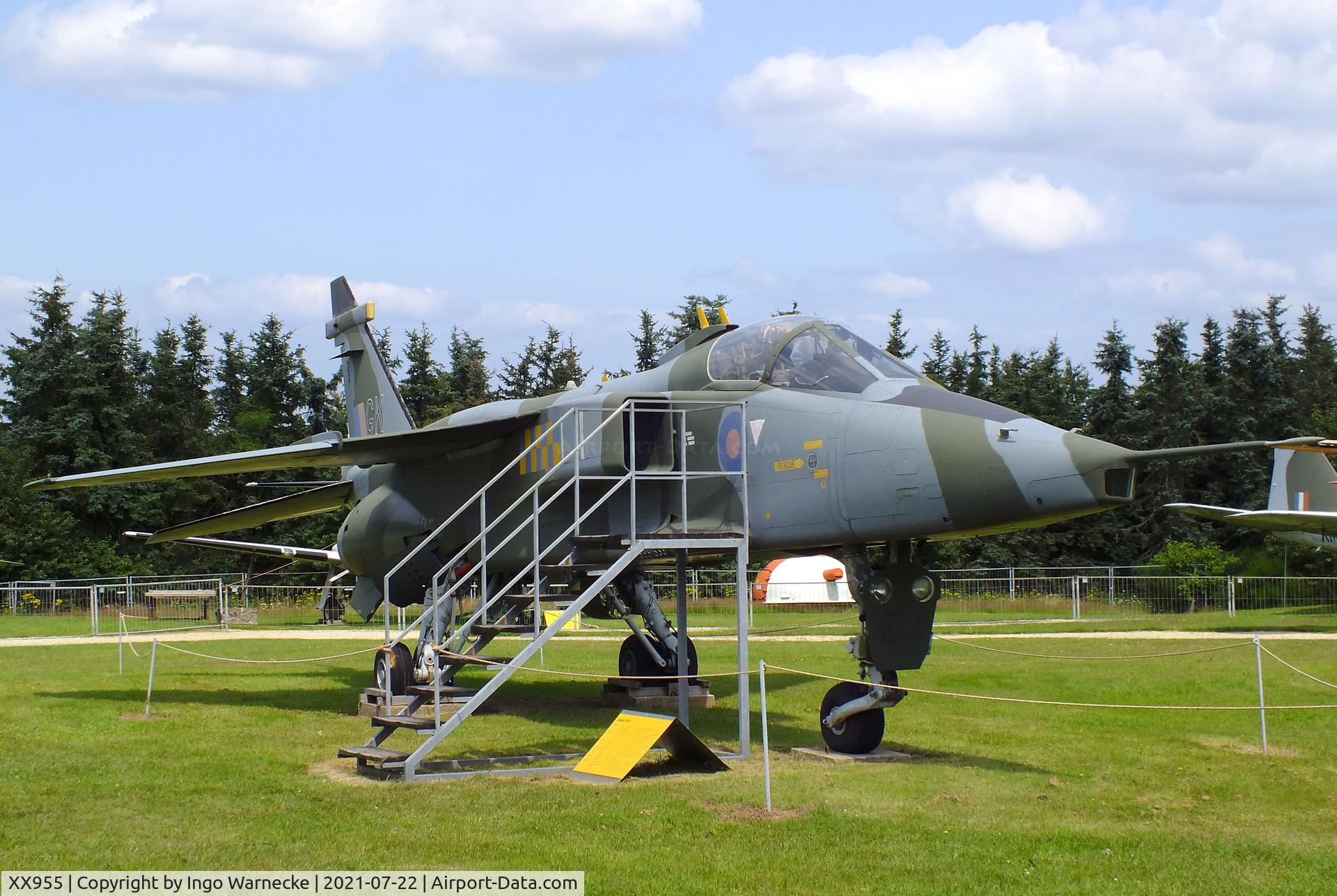 XX955, 1975 Sepecat Jaguar GR.1A C/N S.77, SEPECAT Jaguar GR1A at the Flugausstellung P. Junior, Hermeskeil
