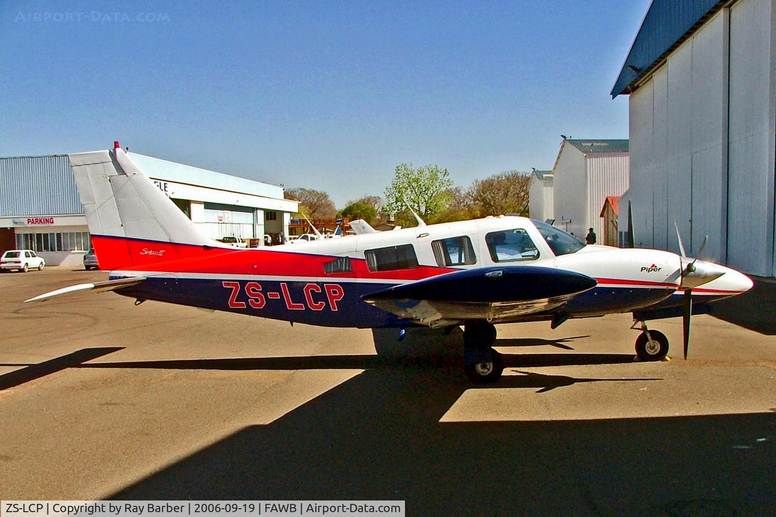 ZS-LCP, 1981 Piper PA-34-220T Seneca III C/N 34-8133218, ZS-LCP   Piper PA-34-220T Seneca III [34-8133218] Pretoria-Wonderboom~ZS 19/09/2006