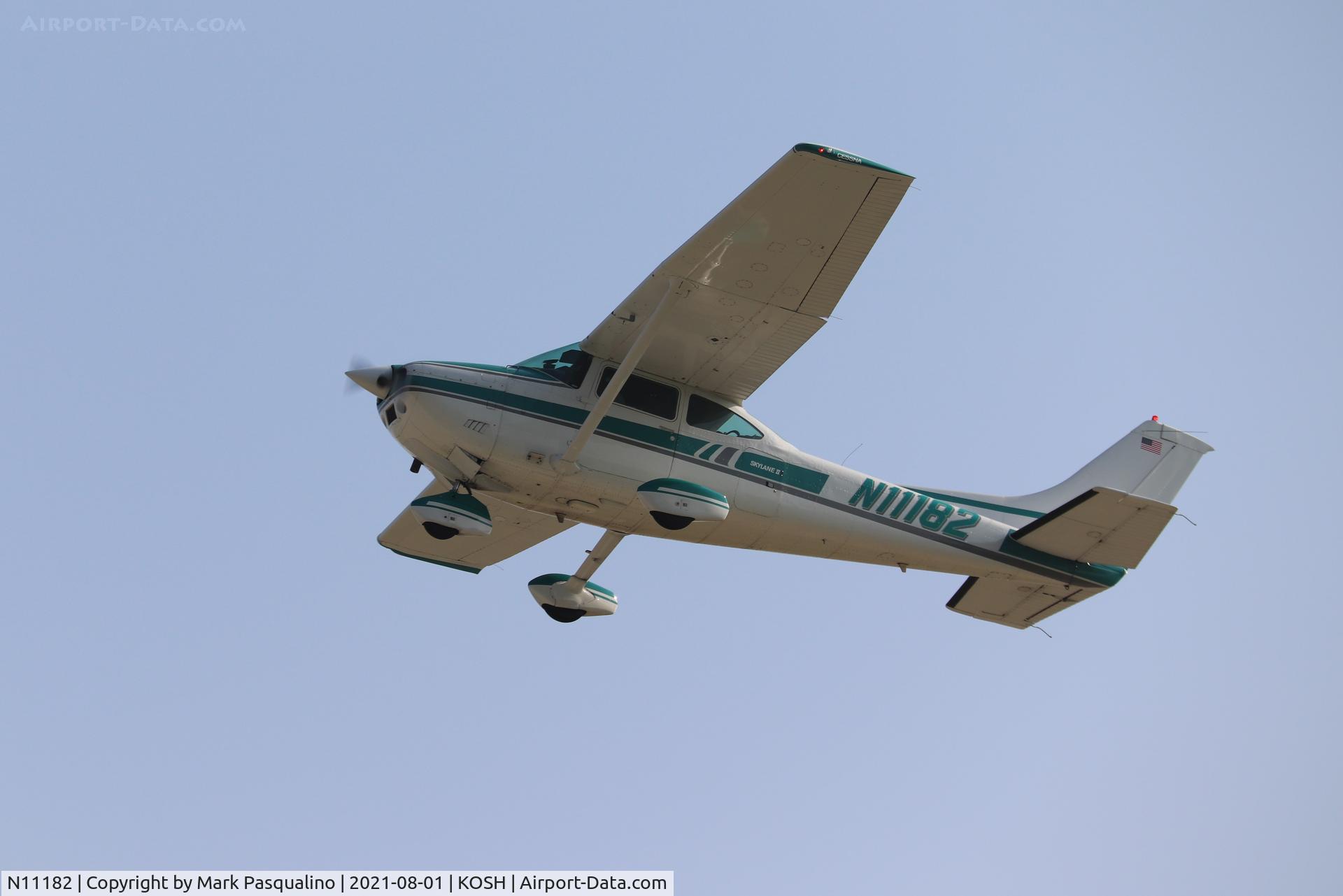 N11182, 1979 Cessna 182Q Skylane C/N 18266815, Cessna 182Q