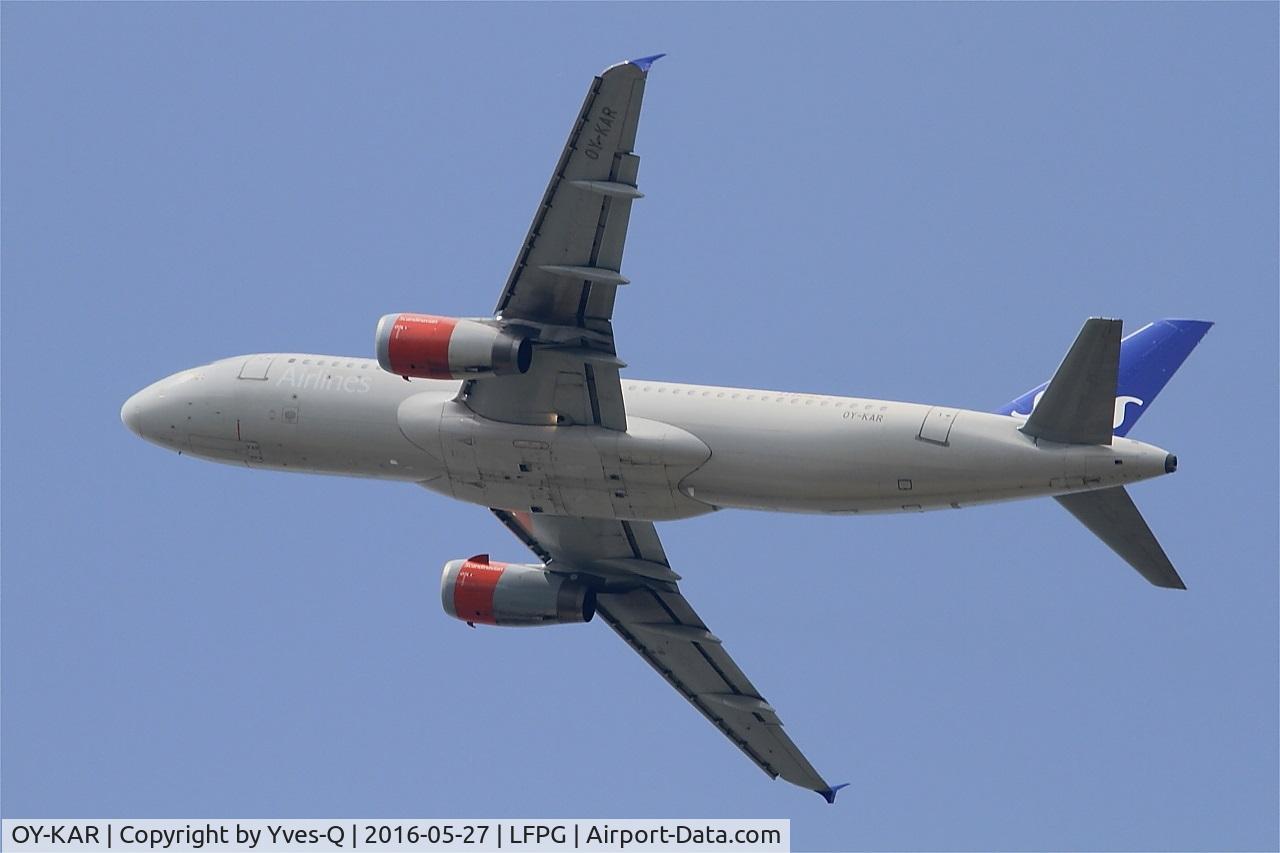 OY-KAR, 2007 Airbus A320-232 C/N 3159, Airbus A320-232, Climbing from rwy 27L, Roissy Charles De Gaulle airport (LFPG-CDG)