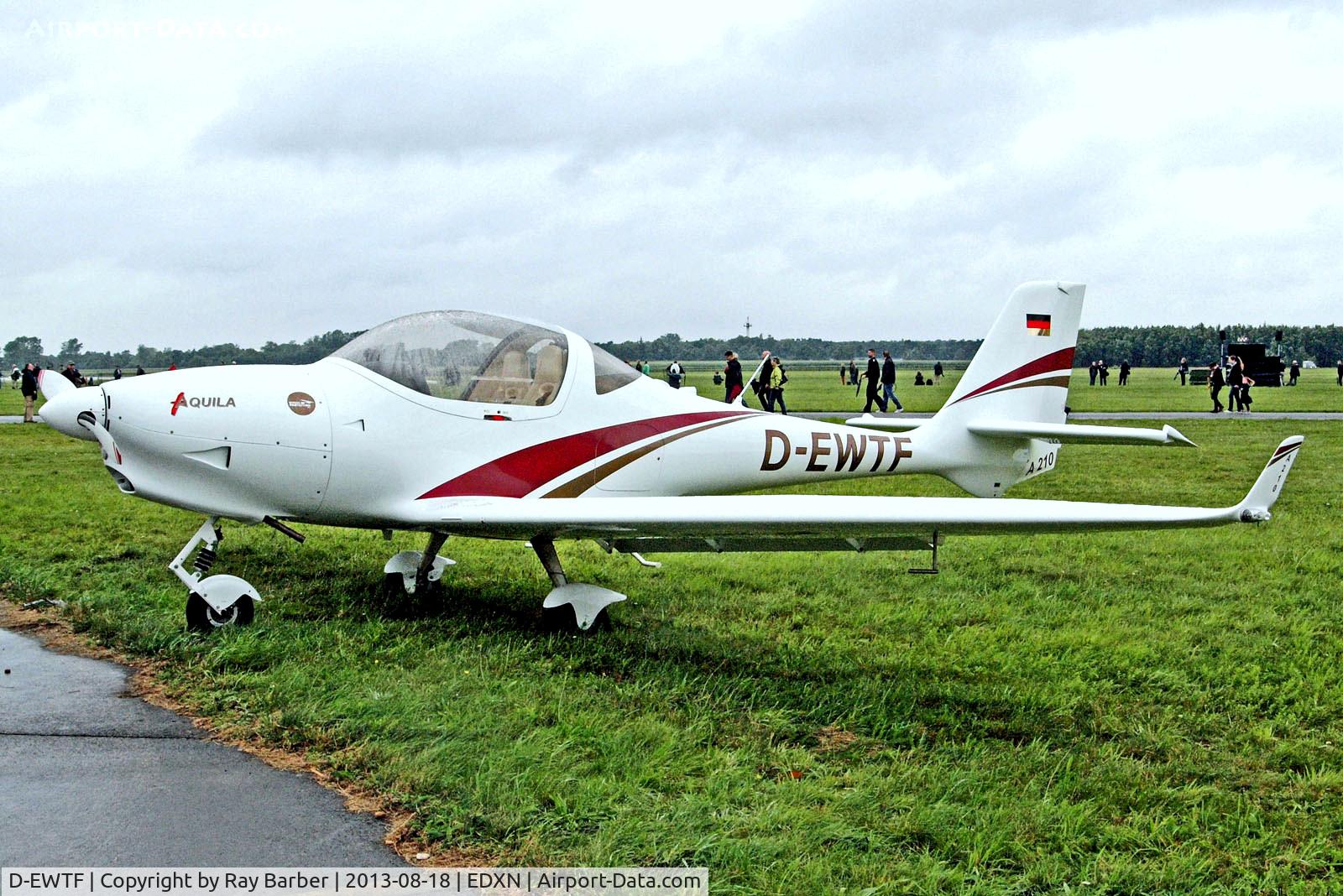 D-EWTF, Aquila A210 (AT01) C/N AT01-225, D-EWTF   Aquila A.210 (AT-01) [AT01-225] Nordholtz~D 18/08/2013