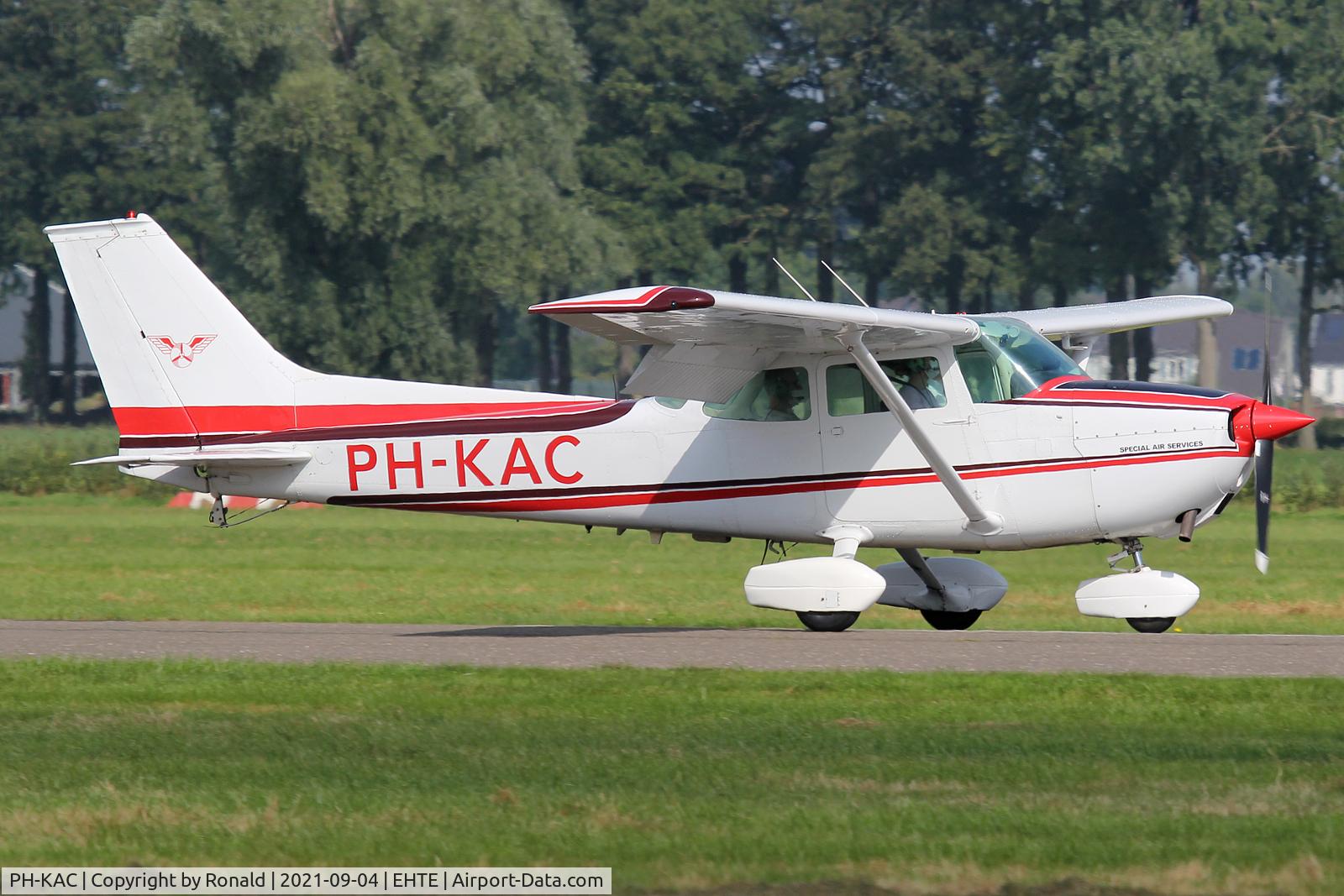 PH-KAC, 1974 Cessna 172M C/N 17262999, at teuge