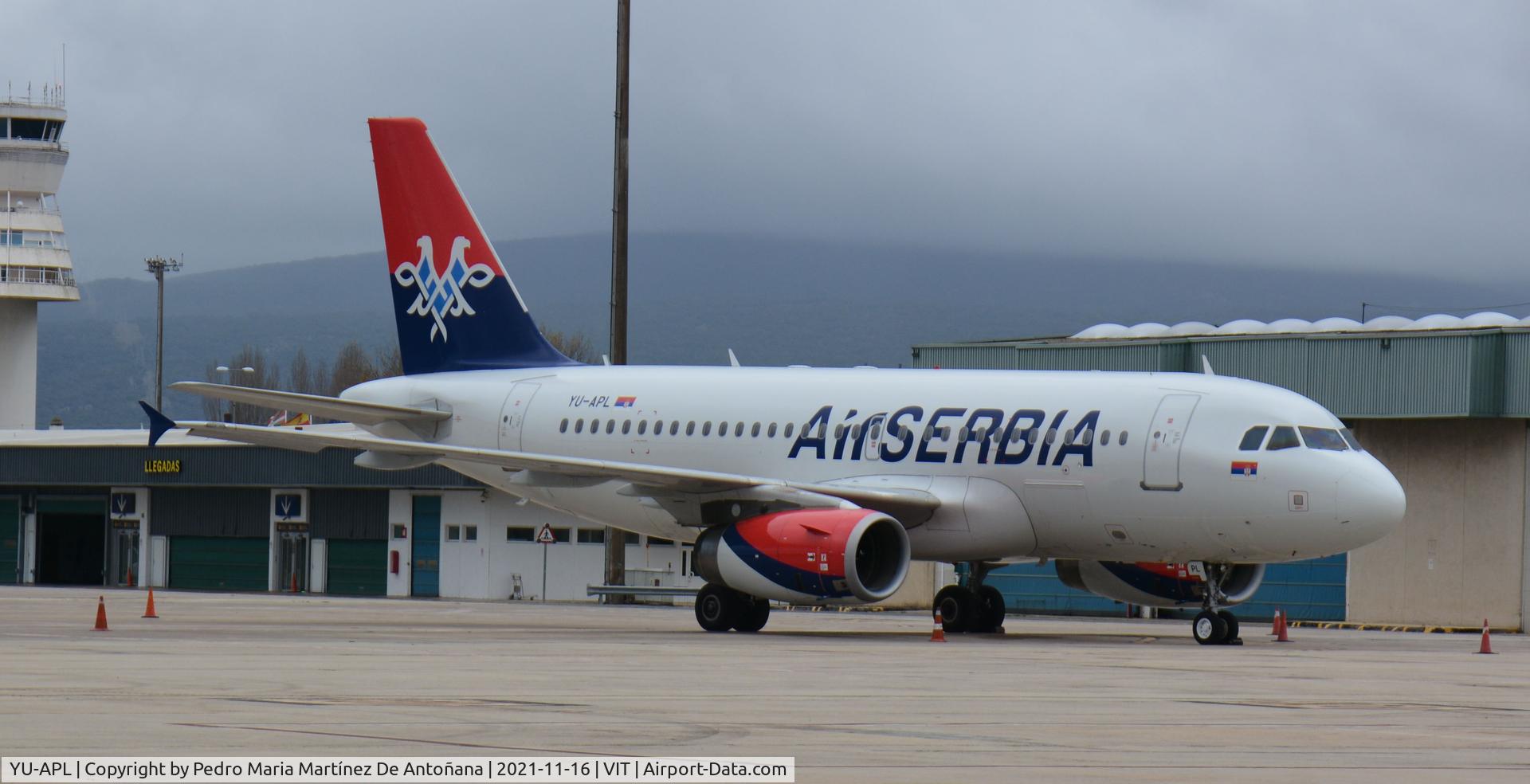 YU-APL, 2010 Airbus A319-132 C/N 4282, Aeropuerto de Foronda - Vitoria-Gasteiz - Euskadi - España