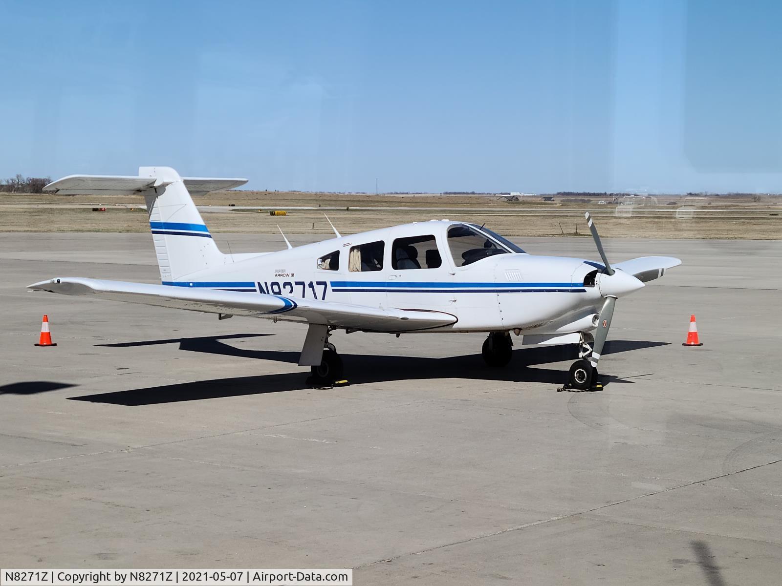 N8271Z, 1982 Piper PA-28RT-201T Arrow IV C/N 28R-8331001, 1982 Piper PA-28RT-201T