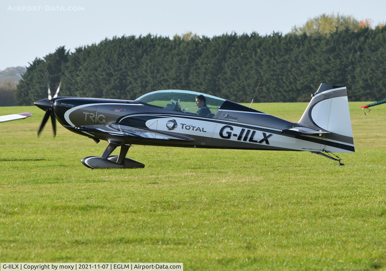 G-IILX, 2013 Extra EA-300LC C/N SC034, Extra EA-300LC at White Waltham.