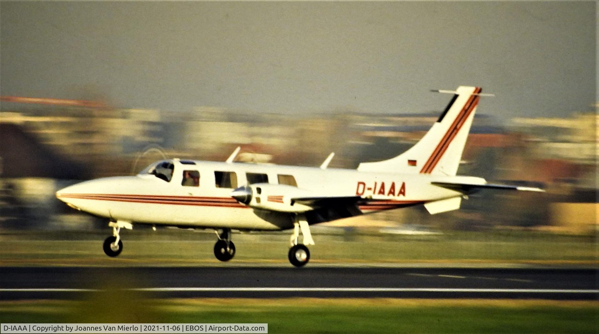 D-IAAA, 1981 Piper Aerostar 602P C/N 62P09248165048, Slide scan