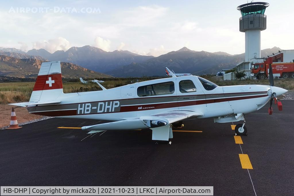 HB-DHP, 1989 Mooney M20M TLS Bravo C/N 27-0015, Parked
