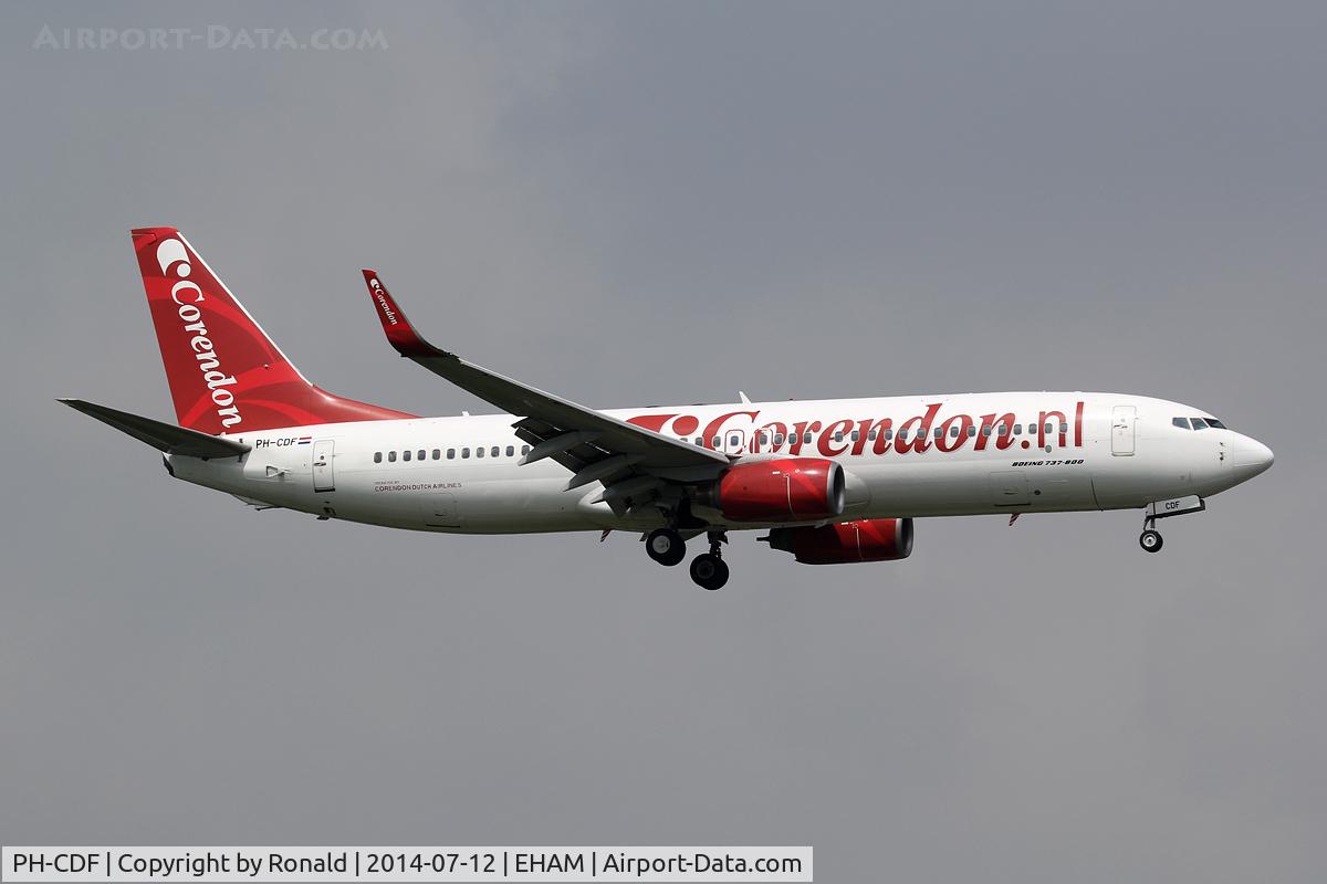 PH-CDF, 1999 Boeing 737-804 C/N 28227, at spl
