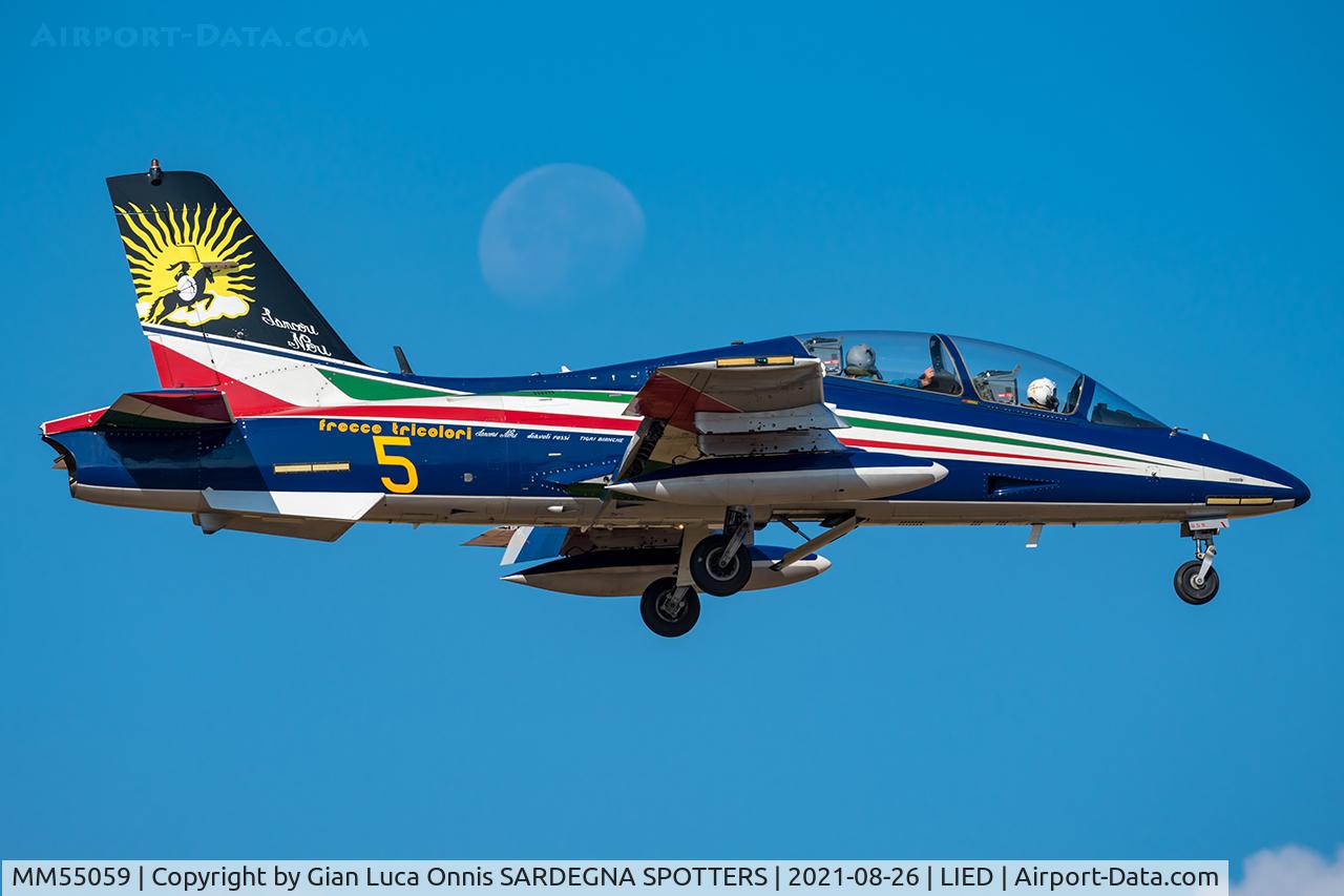 MM55059, Aermacchi MB-339A MLU C/N 6853/191/AA088, Decollo 35r