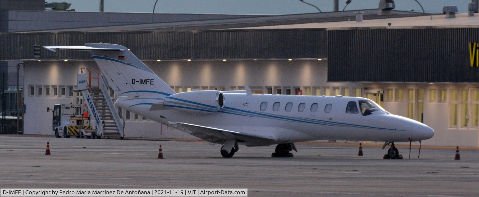 D-IMFE, 2009 Cessna 525A CitationJet CJ2+ C/N 525A-0454, Aeropuerto de Foronda - Vitoria-Gasteiz - Euskadi - España