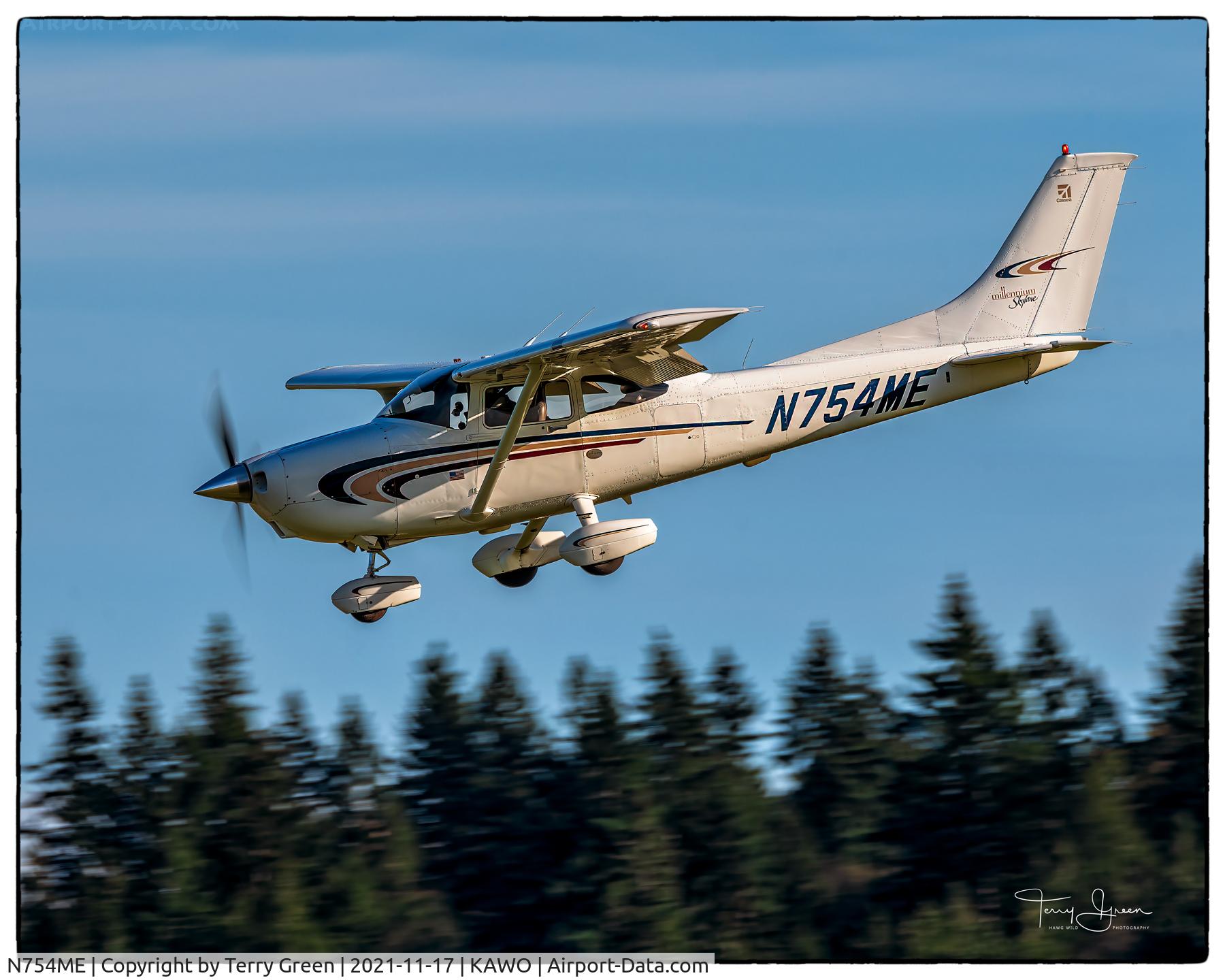 N754ME, 2000 Cessna 182S Skylane C/N 18280754, KAWO