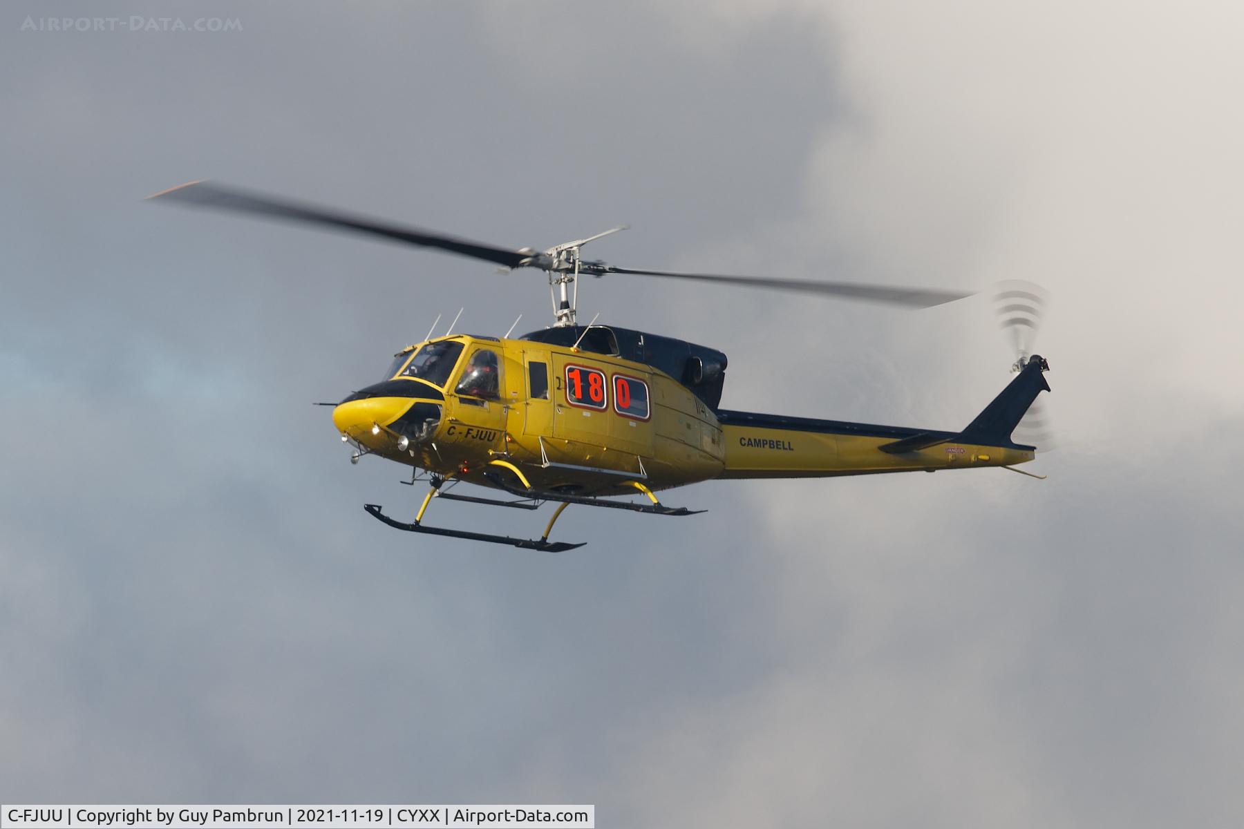C-FJUU, 1976 Bell 212 C/N 30795, Landing