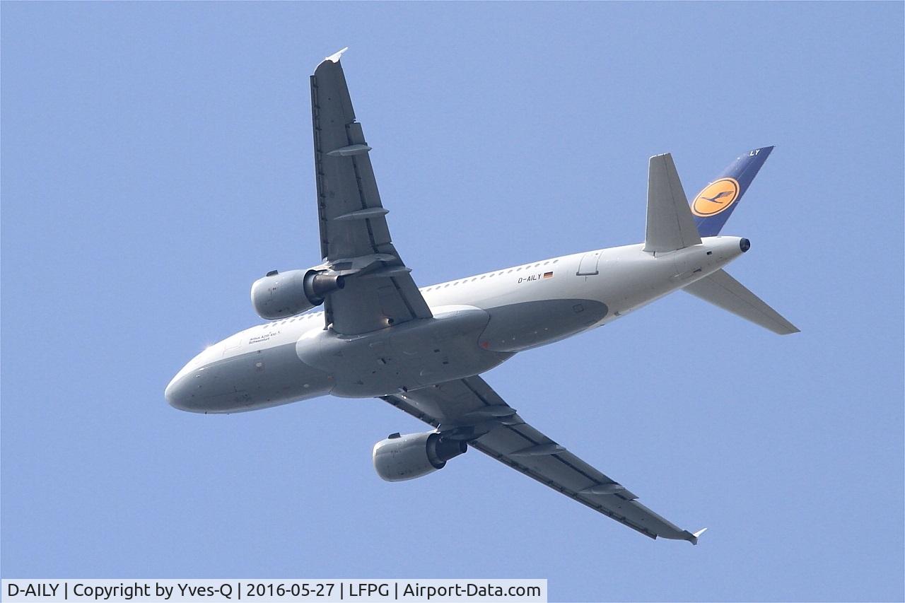 D-AILY, 1998 Airbus A319-114 C/N 875, Airbus A319-114, Climbing from rwy 27L, Roissy Charles De Gaulle airport (LFPG-CDG)