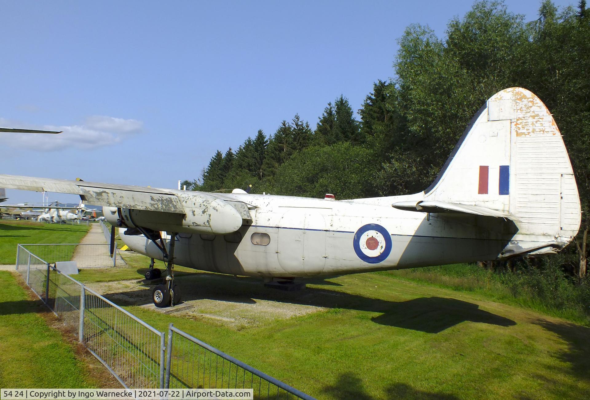 54 24, Hunting Percival P-66 Pembroke C54 C/N PAC/66/1016, Hunting Percival P.66 Pembroke C54 (ex Luftwaffe aircraft displayed in RAF colours) at the Flugausstellung P. Junior, Hermeskeil