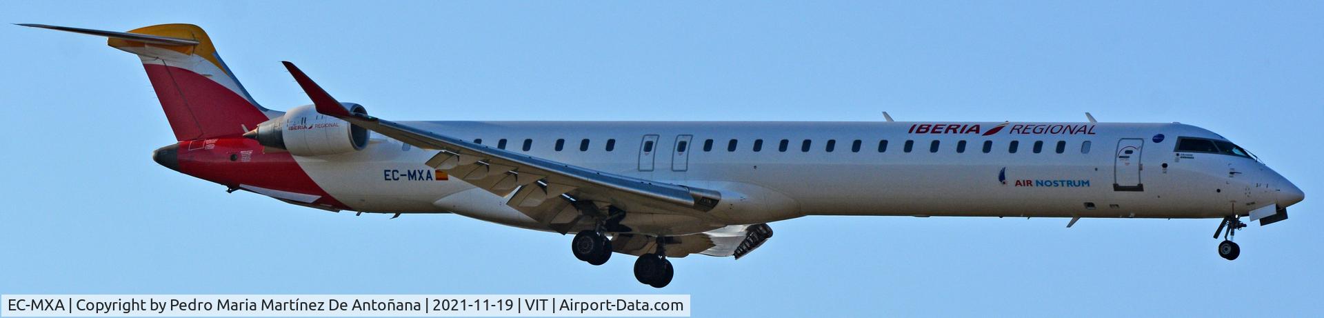 EC-MXA, 2018 Bombardier CRJ-1000 (CL-600-2E25) C/N 19064, Aeropuerto de Foronda - Vitoria-Gasteiz - Euskadi - España
