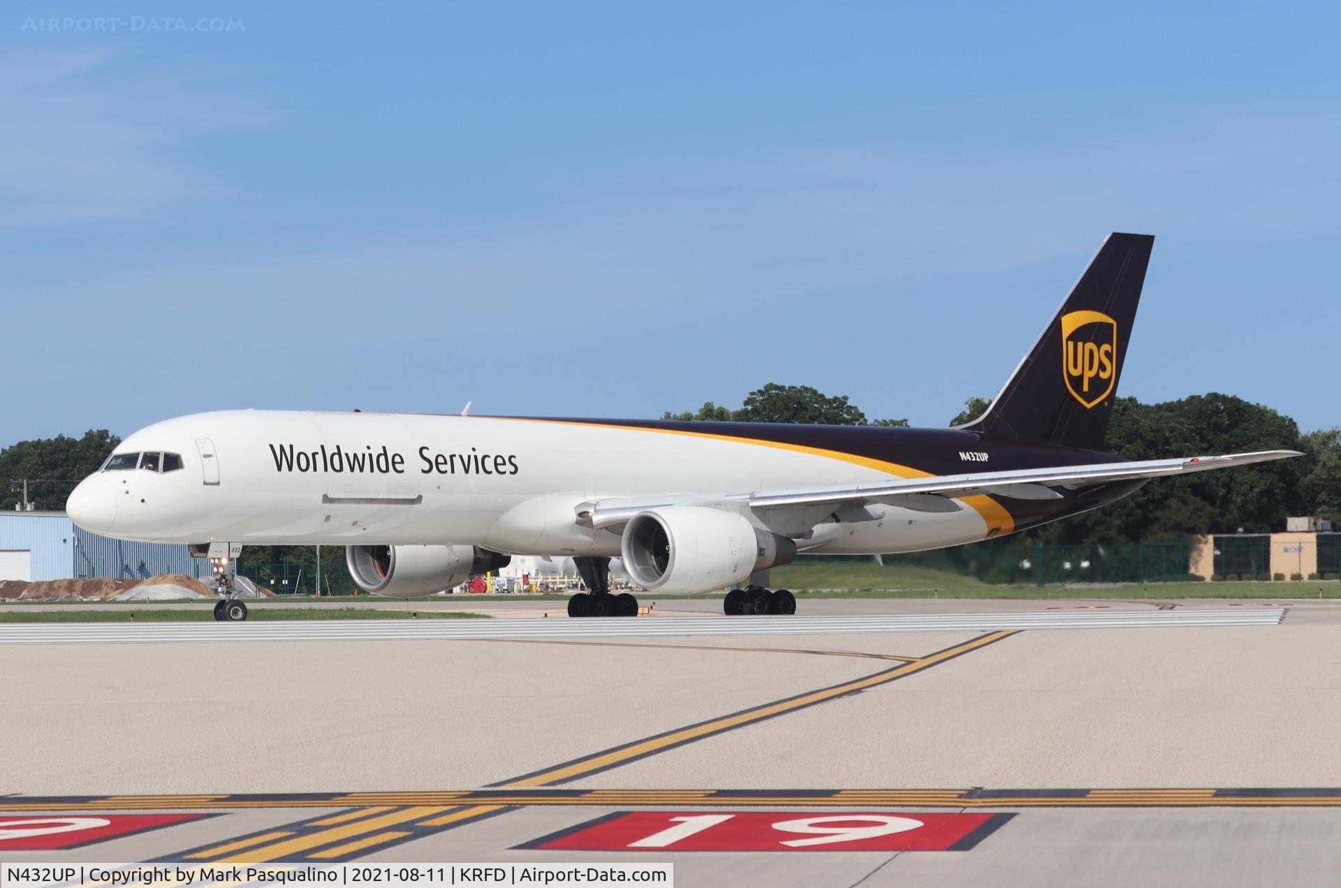 N432UP, 1993 Boeing 757-24APF C/N 25463, Boeing 757-24APF