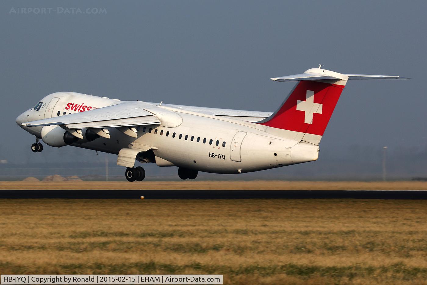 HB-IYQ, 2001 British Aerospace Avro 146-RJ100 C/N E3384, at spl