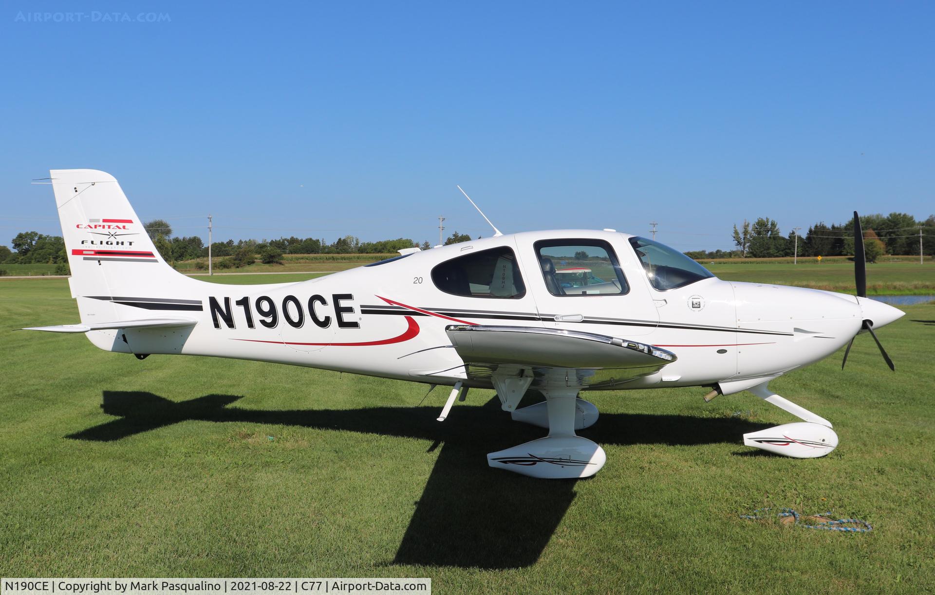 N190CE, 2018 Cirrus SR20 C/N 2461, Cirrus SR20