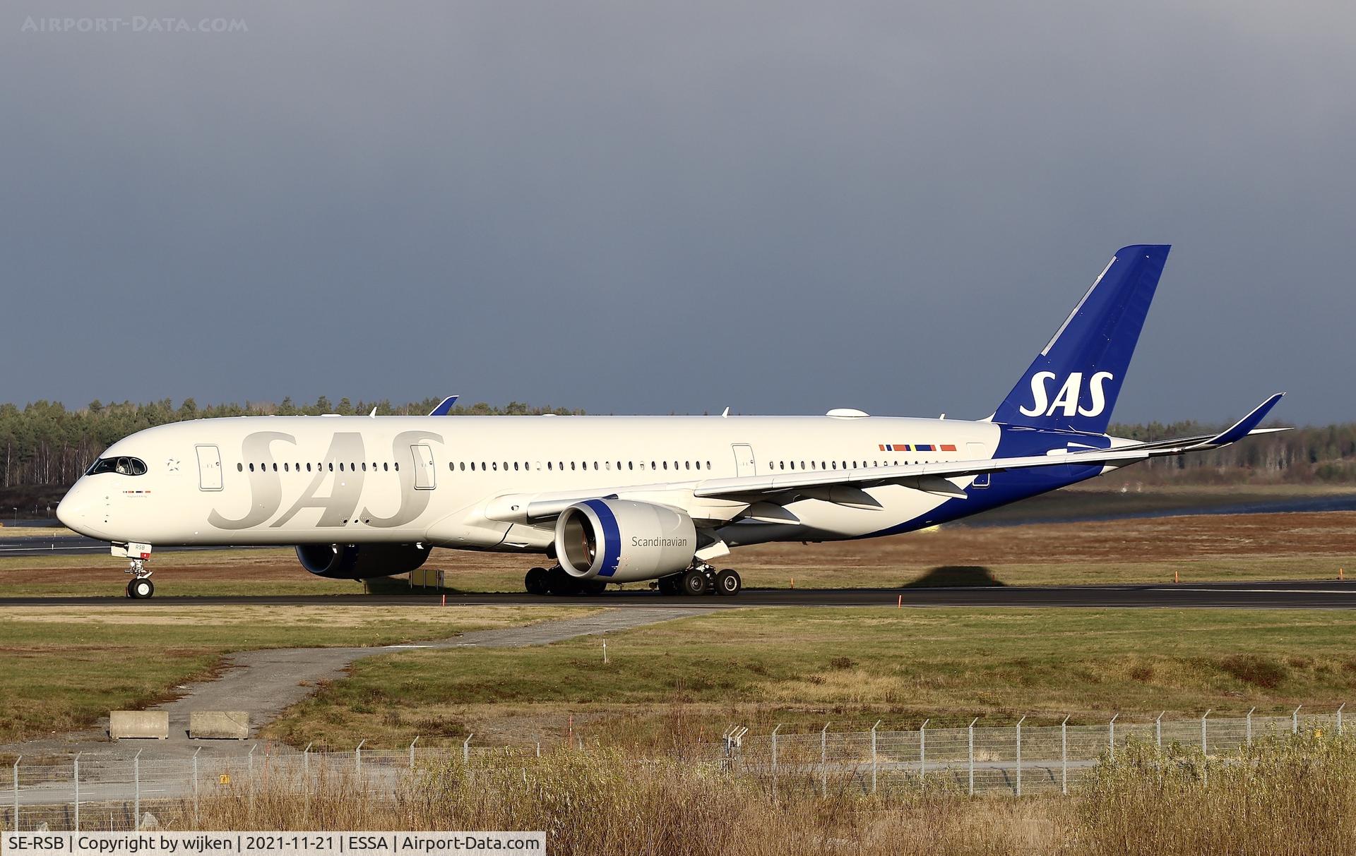 SE-RSB, 2019 Airbus A350-941 C/N 378, RWY 01L