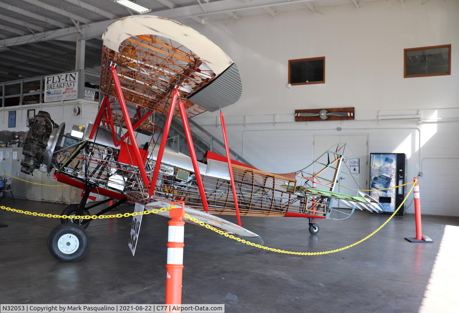 N32053, 1941 Waco UPF-7 C/N 5684, Waco UPF-7