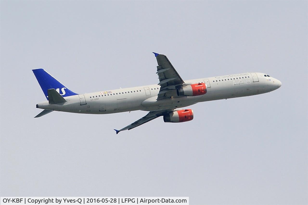 OY-KBF, 2002 Airbus A321-232 C/N 1807, Airbus A321-232, Climbing from rwy 06R, Roissy Charles De Gaulle airport (LFPG-CDG)