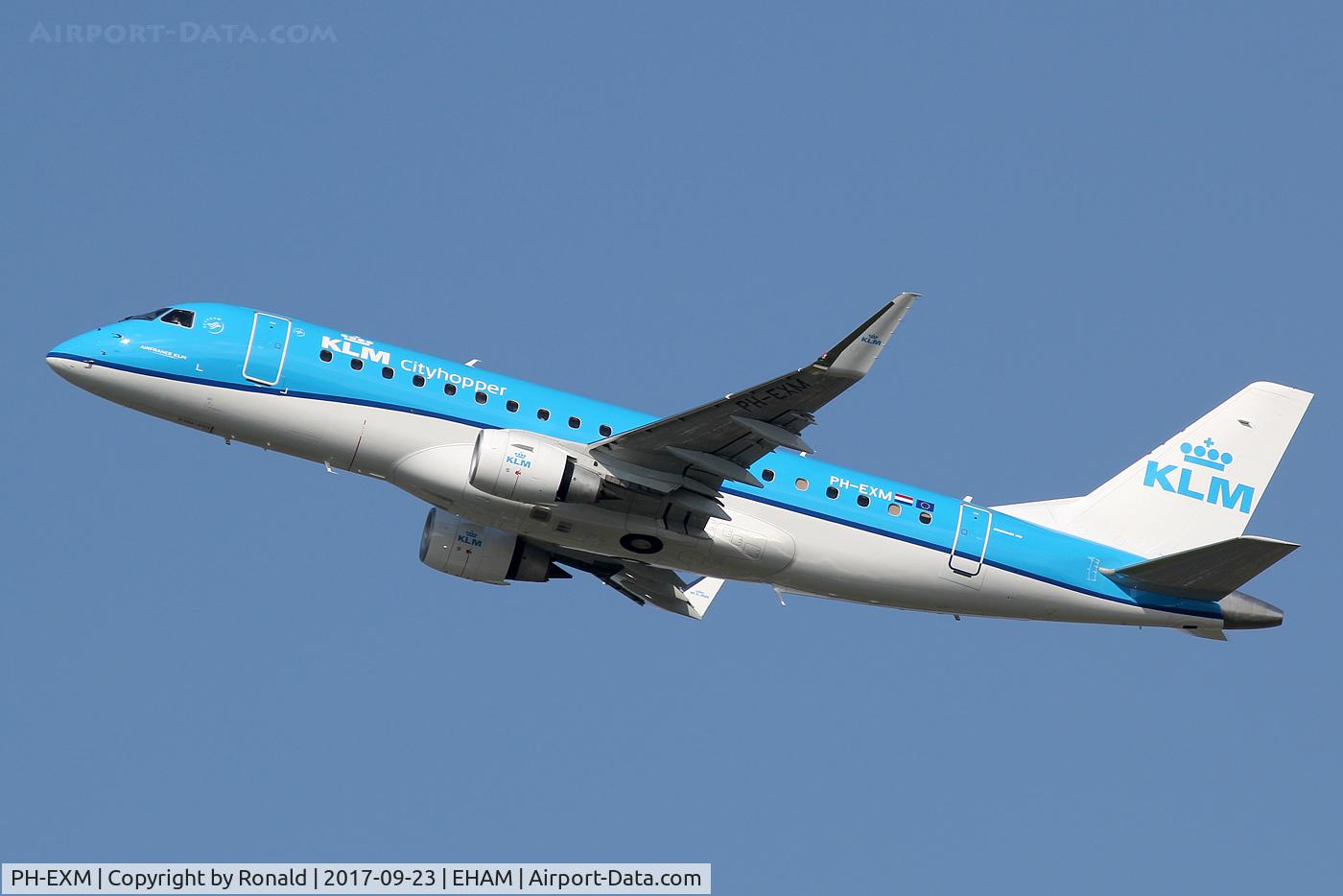 PH-EXM, 2017 Embraer 175STD (ERJ-170-200) C/N 17000639, at spl