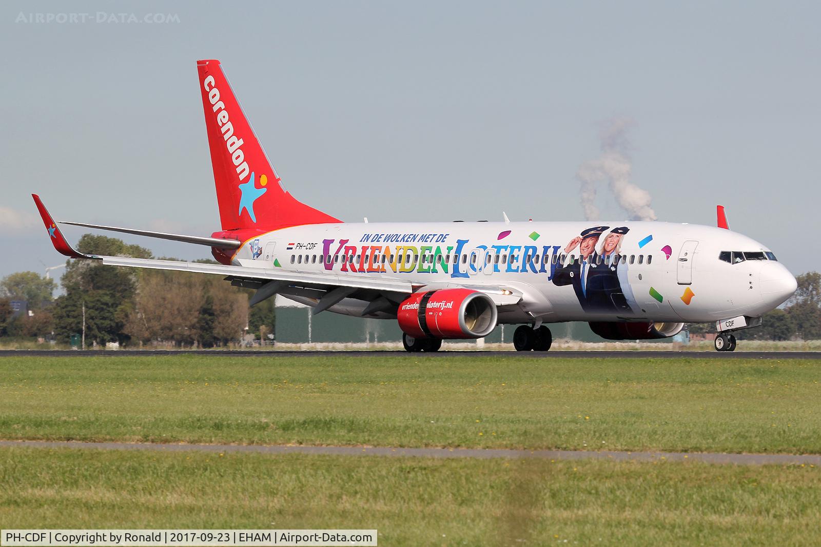 PH-CDF, 1999 Boeing 737-804 C/N 28227, at spl